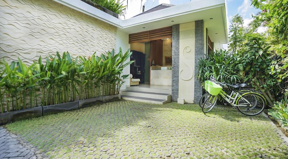 Samaja Beachside Villas Seminyak  Exterior photo